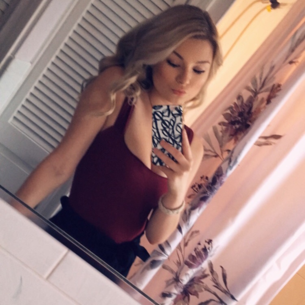 Meet your Posher, Marissa